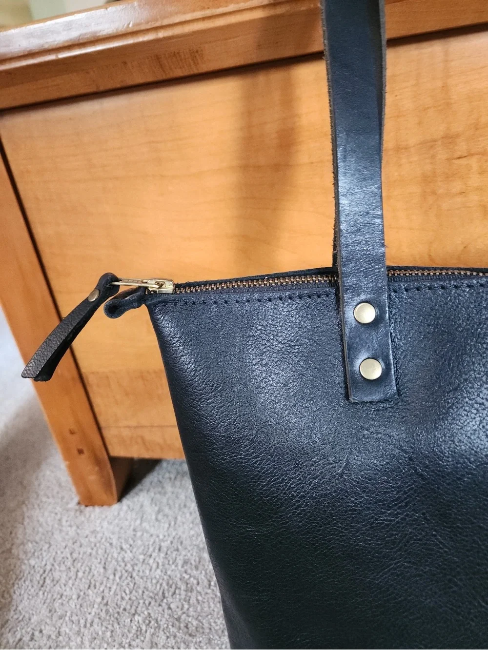 Portland Leather Goods Black Leather Tote Bag Zip Top - Picture 5 of 7